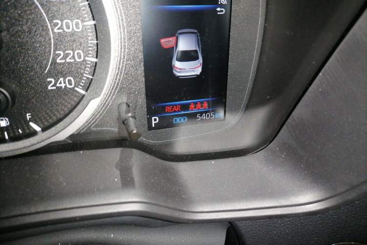 Used Toyota Levin 2024 185T CVT Luxury Edition Odometer Close Up