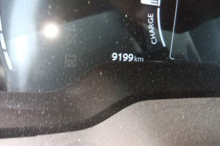 Used Toyota Levin 2024 Smart Electric Hybrid Dual-Engine 1.8L Leading Edition Odometer Close Up