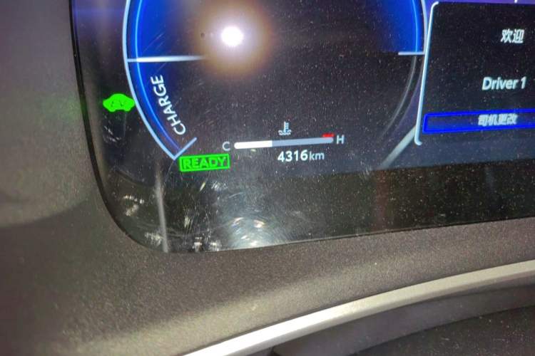 Used Toyota Levin 2024 Smart Electric Hybrid Dual-Engine 1.8L Luxury Edition Odometer Close Up