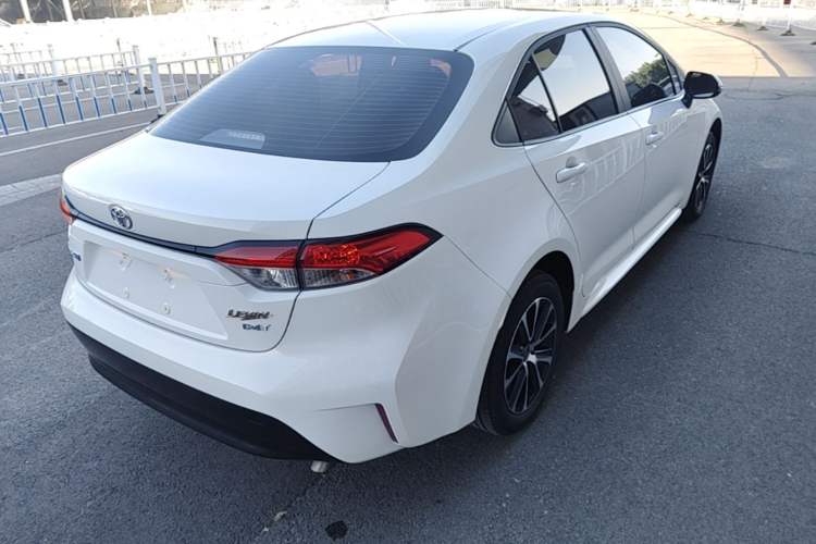 Used Toyota Levin 2024 185T CVT Luxury Edition Rear Right 45 Deg