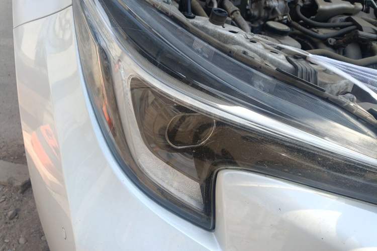 Used Toyota Levin 2024 Smart Electric Hybrid Dual-Engine 2.0L Leading Edition Right Front Headlight