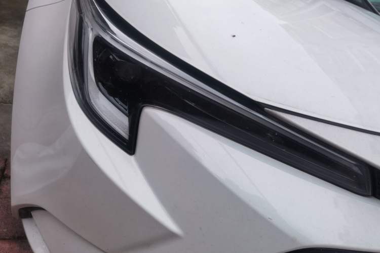 Used Toyota Levin 2024 Smart Electric Hybrid Dual-Engine 1.8L Luxury Edition Right Front Headlight