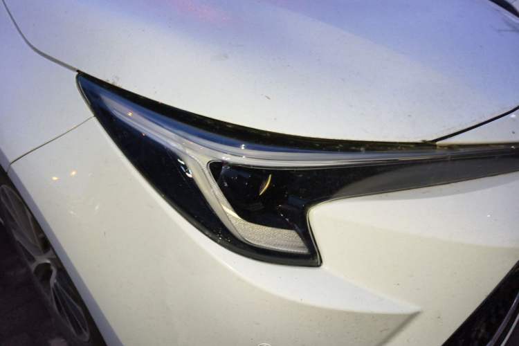 Used Toyota Levin 2024 185T CVT Luxury Edition Right Front Headlight
