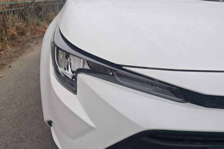 Used Toyota Levin 2024 Smart Electric Hybrid Dual-Engine 1.8L Leading Edition Right Front Headlight