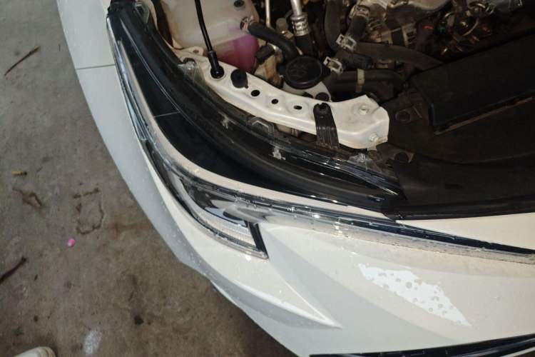Used Toyota Levin 2024 185T CVT Luxury Edition Right Front Headlight