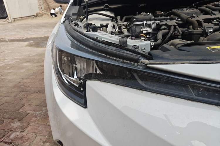 Used Toyota Levin 2024 Smart Electric Hybrid Dual-Engine 1.8L Leading Edition Right Front Headlight