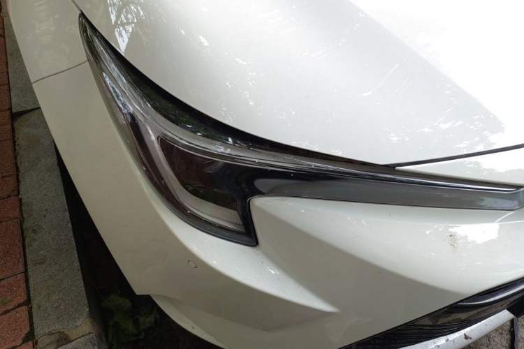 Used Toyota Levin 2024 Smart Electric Hybrid Dual-Engine 1.8L Luxury Edition Right Front Headlight