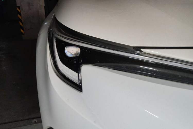 Used Toyota Levin 2024 185T CVT Luxury Edition Right Front Headlight