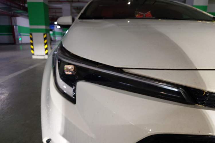 Used Toyota Levin 2024 Smart Electric Hybrid Dual-Engine 1.8L Luxury Edition Right Front Headlight