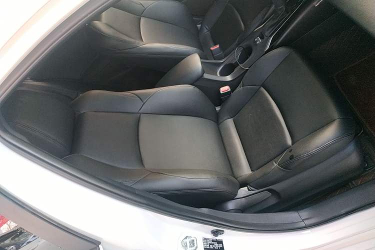 Used Toyota Levin 2024 185T CVT Luxury Edition Right Front Seat