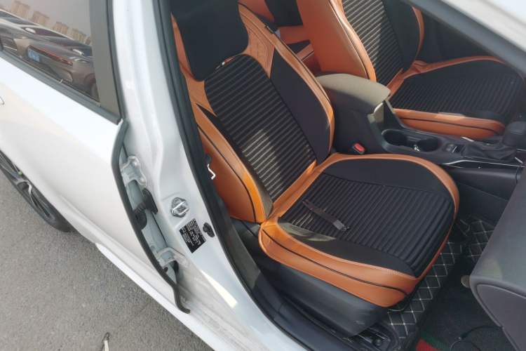 Used Toyota Levin 2024 Smart Electric Hybrid Dual-Engine 1.8L Leading Edition Right Front Seat