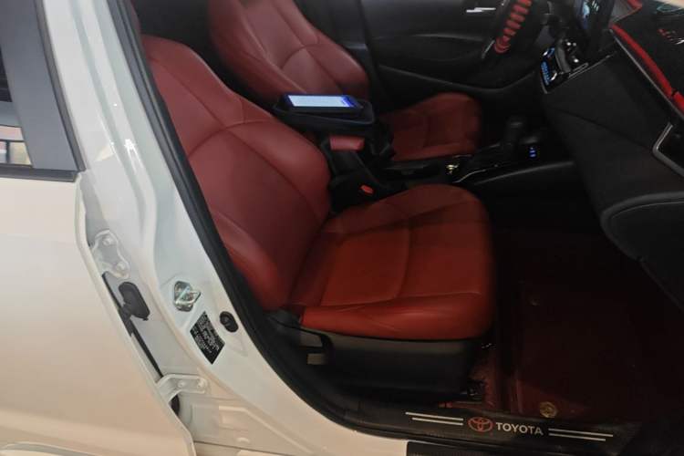 Used Toyota Levin 2024 185T CVT Luxury Edition Right Front Seat