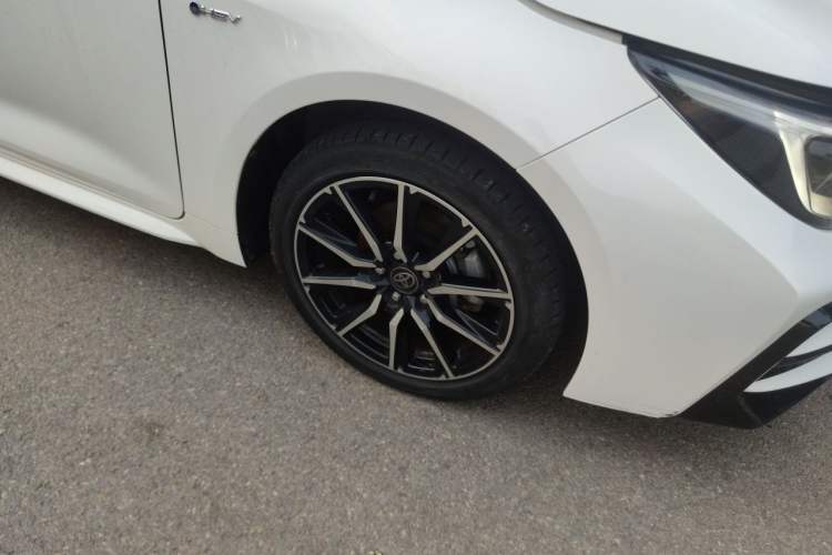 Used Toyota Levin 2024 Smart Electric Hybrid Dual-Motor 1.8L Sport Edition Right Front Wheel Hub