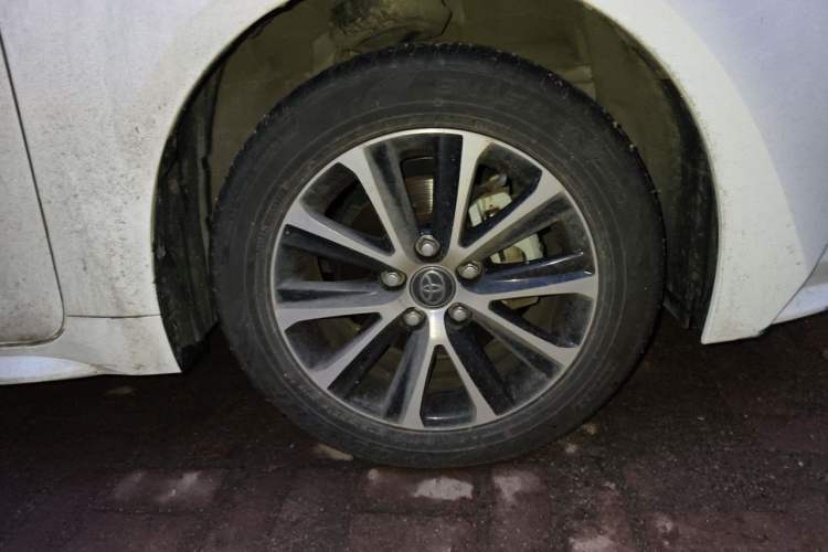 Used Toyota Levin 2024 185T CVT Luxury Edition Right Front Wheel Hub