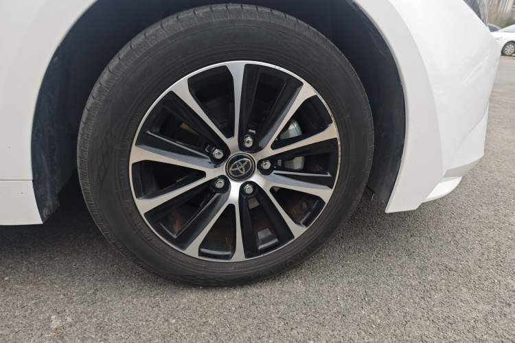 Used Toyota Levin 2024 Smart Electric Hybrid Dual-Engine 1.8L Leading Edition Right Front Wheel Hub