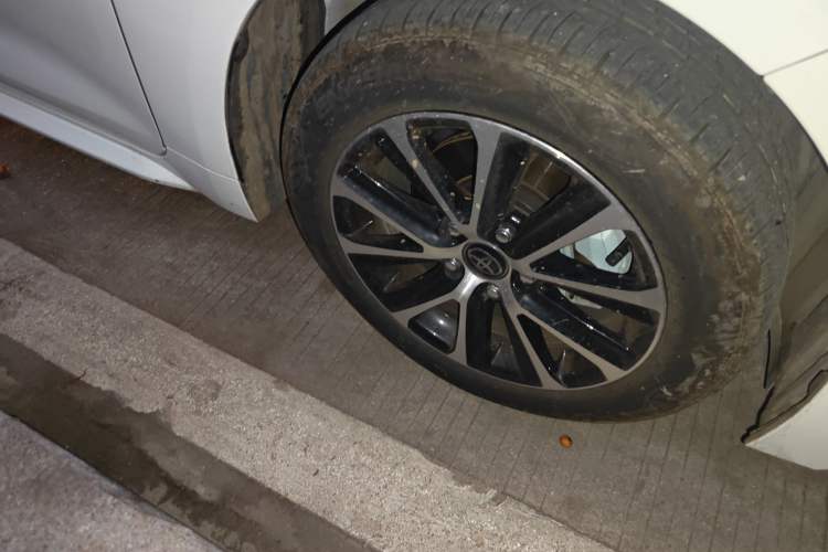 Used Toyota Levin 2024 Smart Electric Hybrid Dual-Engine 1.8L Leading Edition Right Front Wheel Hub