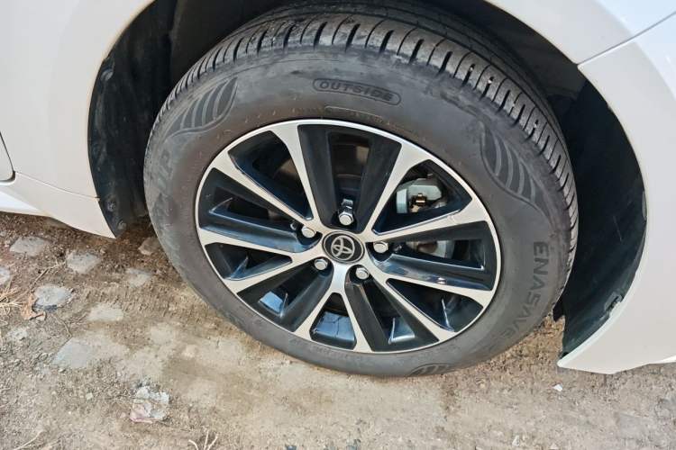 Used Toyota Levin 2024 185T CVT Luxury Edition Right Front Wheel Hub