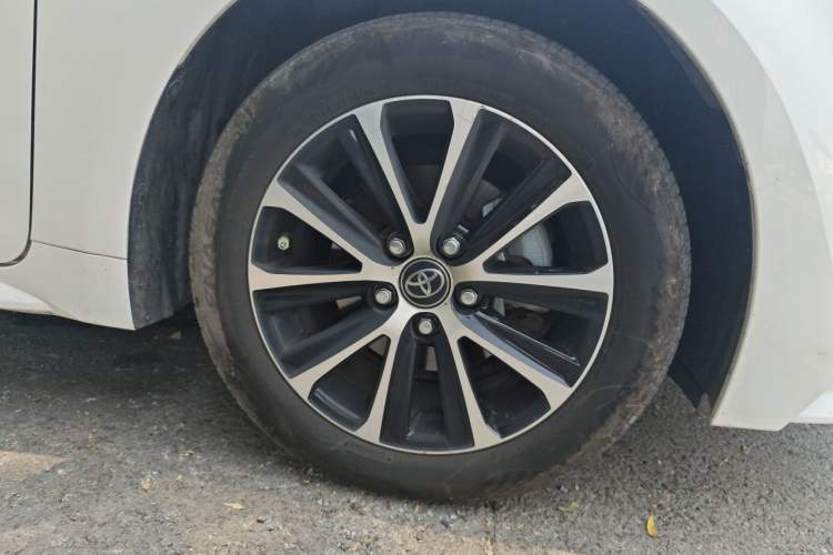 Used Toyota Levin 2024 Smart Electric Hybrid Dual-Engine 1.8L Leading Edition Right Front Wheel Hub