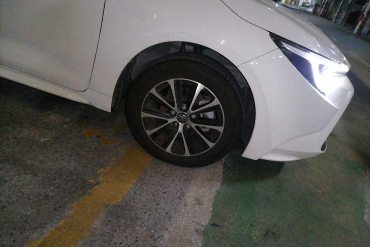 Used Toyota Levin 2024 185T CVT Luxury Edition Right Front Wheel Hub