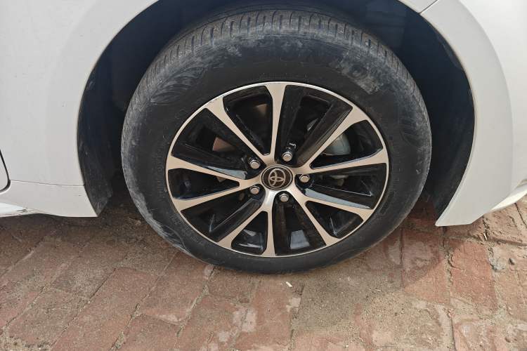 Used Toyota Levin 2024 Smart Electric Hybrid Dual-Engine 1.8L Leading Edition Right Front Wheel Hub