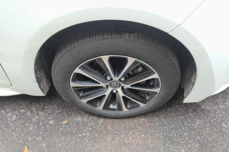 Used Toyota Levin 2024 185T CVT Luxury Edition Right Front Wheel Hub