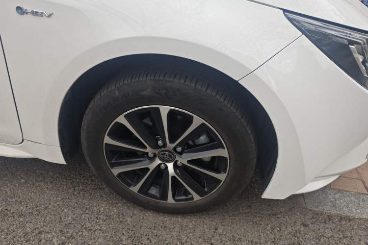 Used Toyota Levin 2024 Smart Electric Hybrid Dual-Engine 1.8L Leading Edition Right Front Wheel Hub