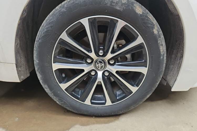 Used Toyota Levin 2024 Smart Electric Hybrid Dual-Engine 1.8L Leading Edition Right Front Wheel Hub
