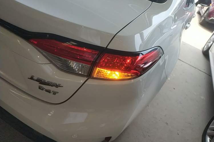 Used Toyota Levin 2024 185T CVT Luxury Edition Right Rear Taillight