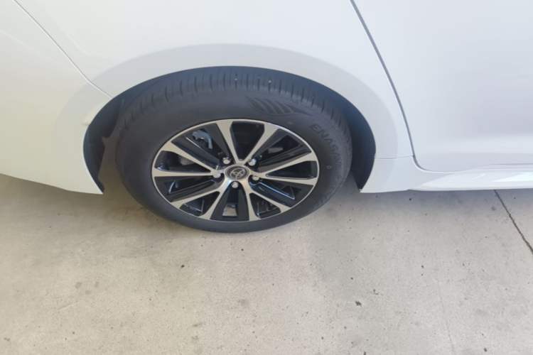 Used Toyota Levin 2024 Smart Electric Hybrid Dual-Engine 1.8L Luxury Edition Right Rear Wheel Hub