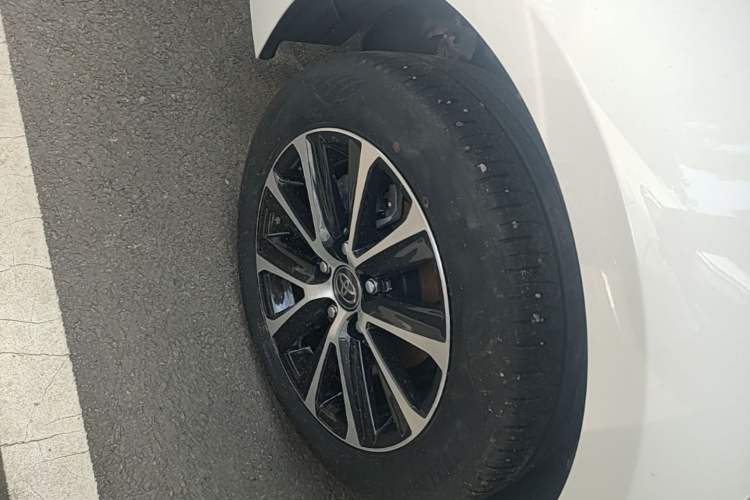 Used Toyota Levin 2024 185T CVT Luxury Edition Right Rear Wheel Hub