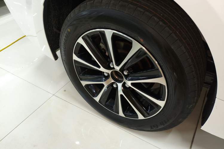 Used Toyota Levin 2024 185T CVT Luxury Edition Right Rear Wheel Hub
