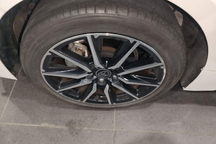 Used Toyota Levin 2024 185T CVT Sport Edition Right Rear Wheel Hub
