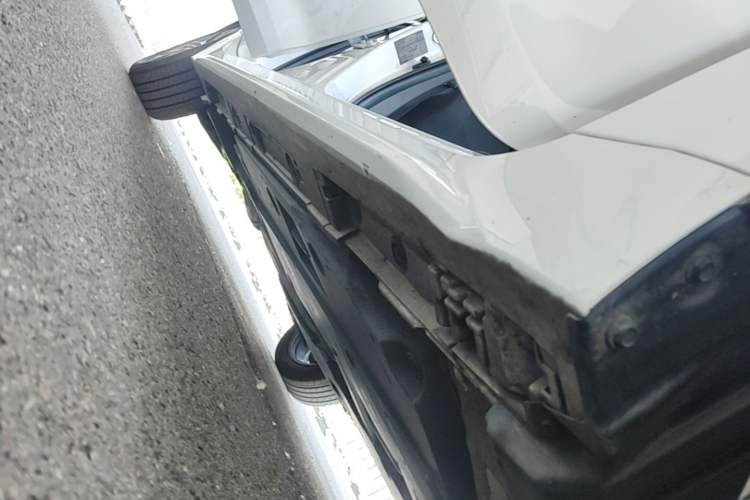 Used Toyota Levin 2024 185T CVT Luxury Edition Right Side Sill