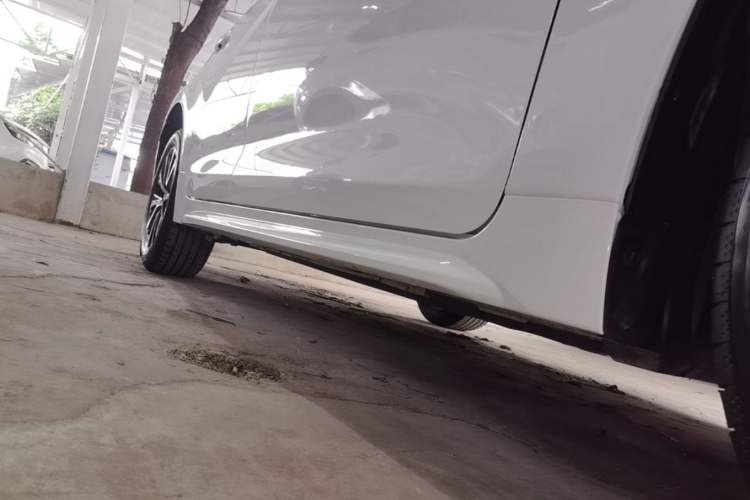 Used Toyota Levin 2024 185T CVT Luxury Edition Right Side Sill