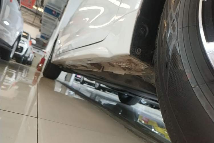 Used Toyota Levin 2024 185T CVT Luxury Edition Right Side Sill