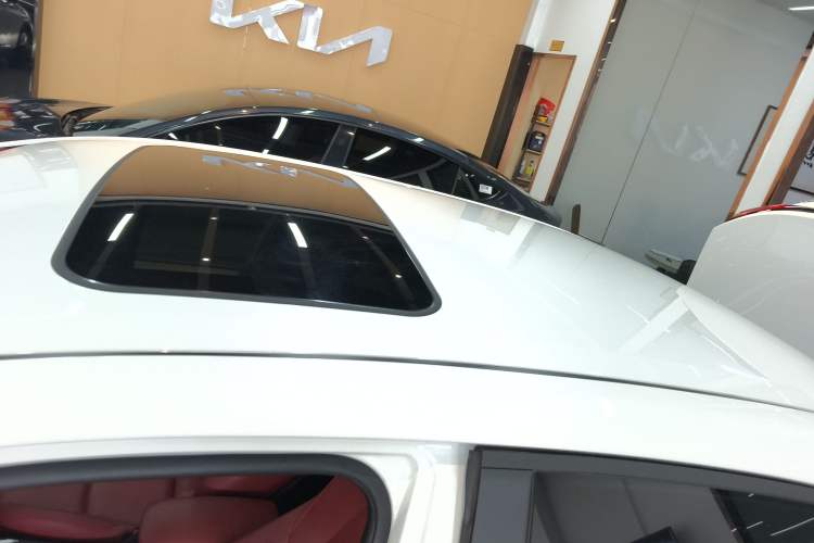 Used Toyota Levin 2024 185T CVT Luxury Edition Roof