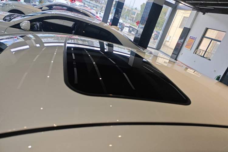 Used Toyota Levin 2024 185T CVT Luxury Edition Roof