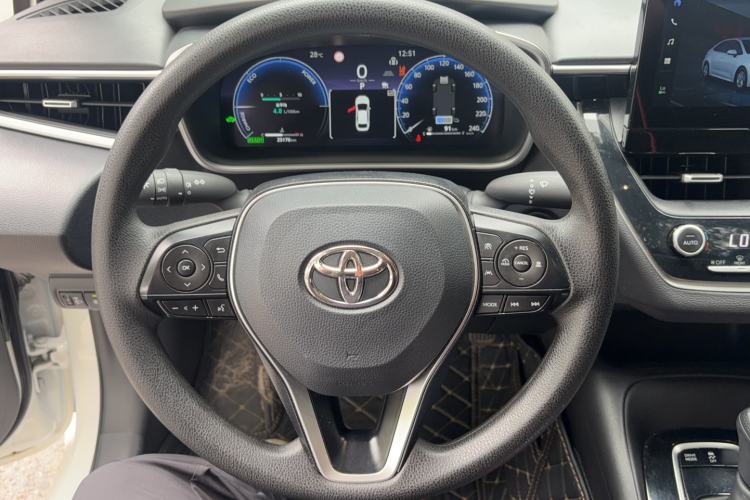Used Toyota Levin 2024 Smart Electric Hybrid Dual-Engine 1.8L Luxury Edition Steering Wheel