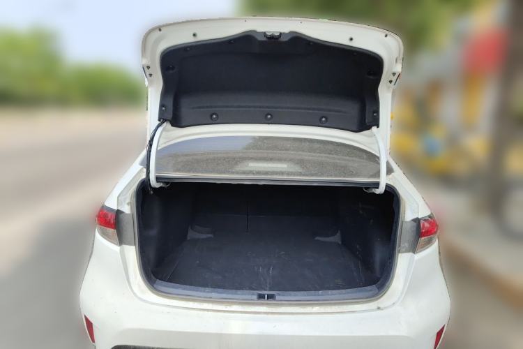 Used Toyota Levin 2024 Smart Electric Hybrid Dual-Engine 1.8L Leading Edition Trunk