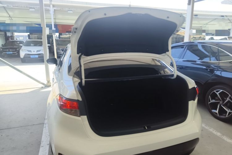 Used Toyota Levin 2024 Smart Electric Hybrid Dual-Engine 1.8L Luxury Edition Trunk