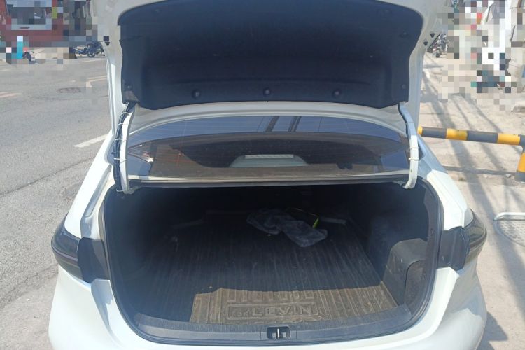 Used Toyota Levin 2024 Smart Electric Hybrid Dual-Engine 2.0L Leading Edition Trunk
