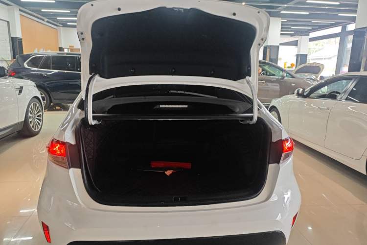 Used Toyota Levin 2024 185T CVT Luxury Edition Trunk