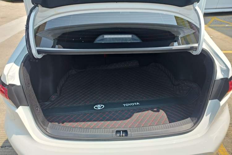 Used Toyota Levin 2024 Smart Electric Hybrid Dual-Engine 1.8L Leading Edition Trunk