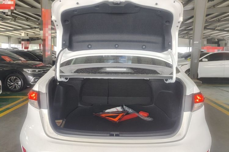 Used Toyota Levin 2024 Smart Electric Hybrid Dual-Engine 1.8L Luxury Edition Trunk