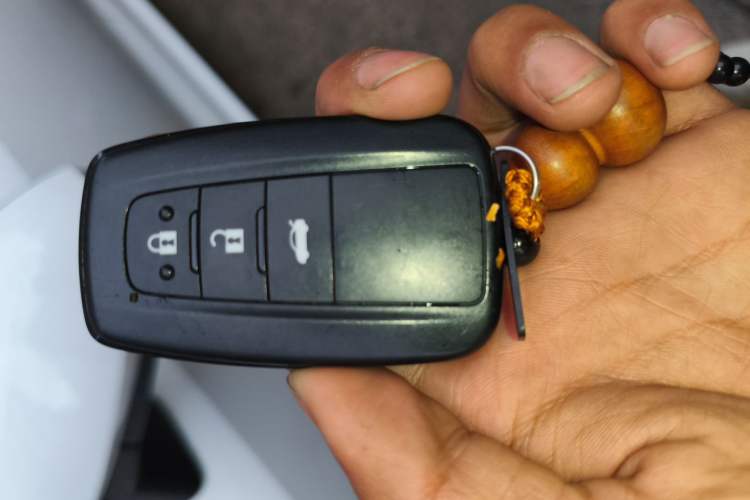Used Toyota Levin 2024 185T CVT Luxury Edition Vehicle Key