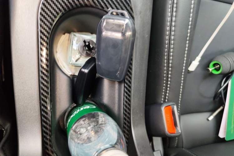 Used Toyota Levin 2024 Smart Electric Hybrid Dual-Engine 1.8L Luxury Edition Vehicle Key