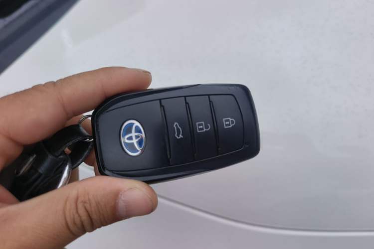 Used Toyota Levin 2024 Smart Electric Hybrid Dual-Engine 1.8L Leading Edition Vehicle Key