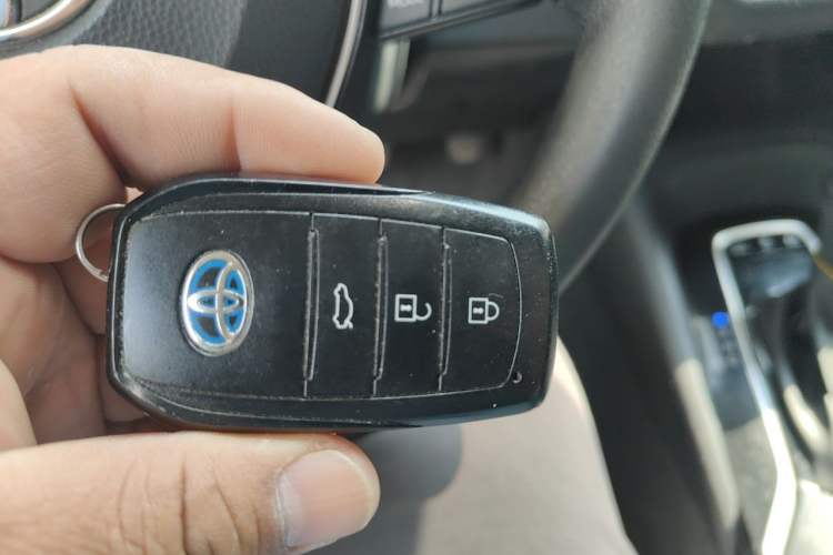 Used Toyota Levin 2024 Smart Electric Hybrid Dual-Engine 1.8L Leading Edition Vehicle Key