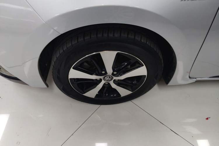 Used Toyota Levin Hybrid E+ 2019 1.8L PH GS E-CVT Elite Edition Left Front Wheel Hub