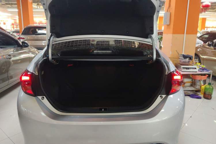 Used Toyota Levin Hybrid E+ 2019 1.8L PH GS E-CVT Elite Edition Trunk